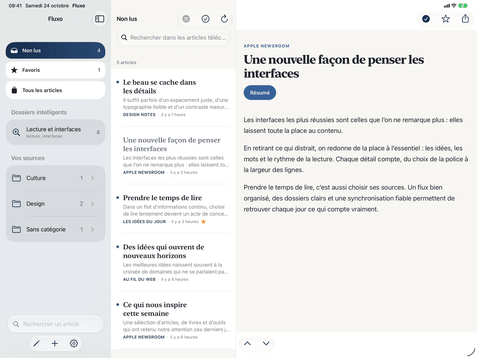 La bibliothèque en trois colonnes de Fluxo Reader sur iPad.
